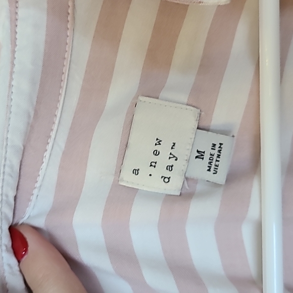 A NEW DAY NWOT Blush & White Stripe Boyfriend Button Up - Picture 2 of 5